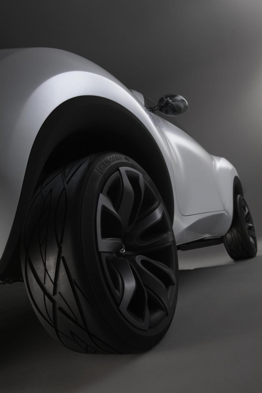  Nissan Qazana Concept 2009 года  (фото 27 из 40)